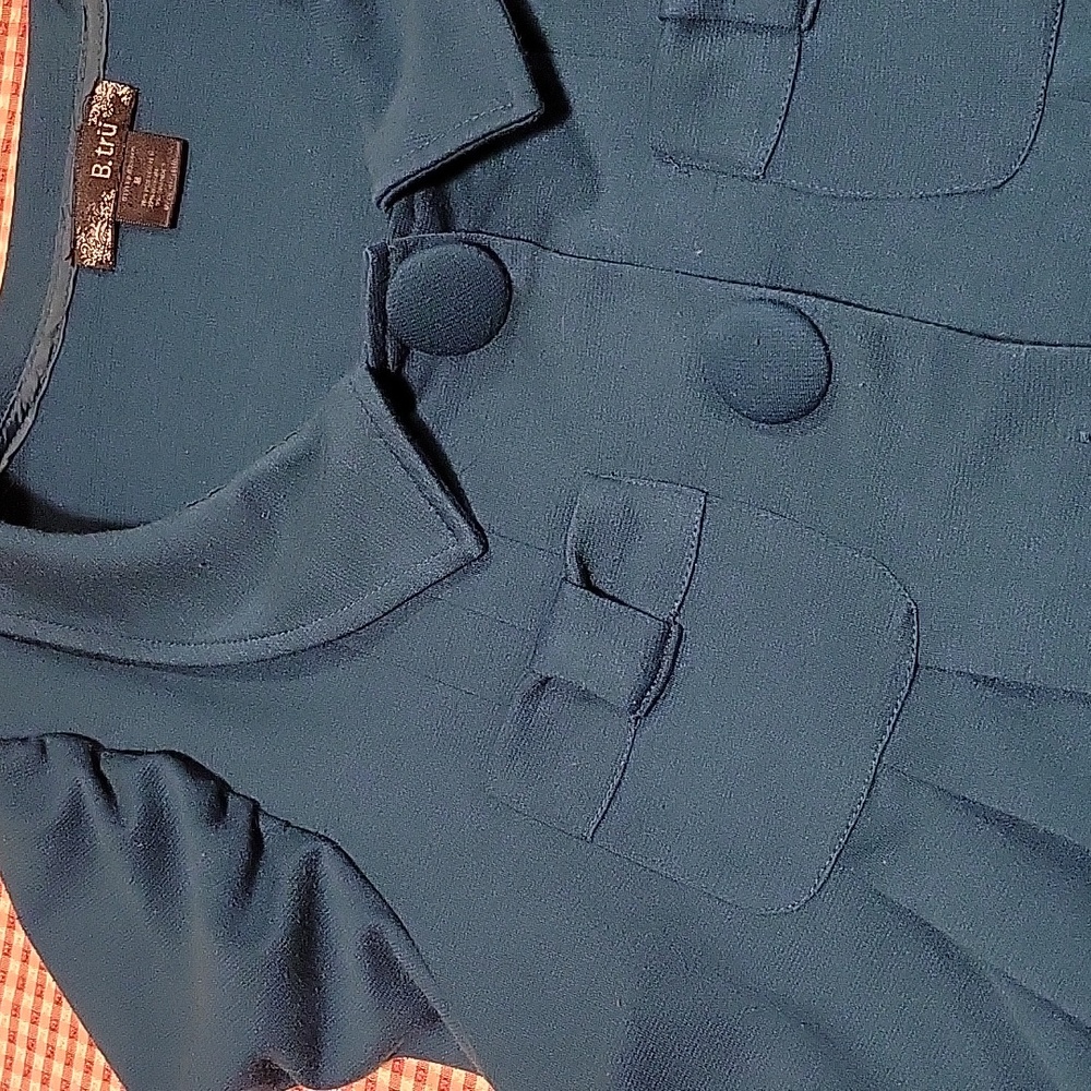 Short Sleeve Jacket - Picture 3 of 5